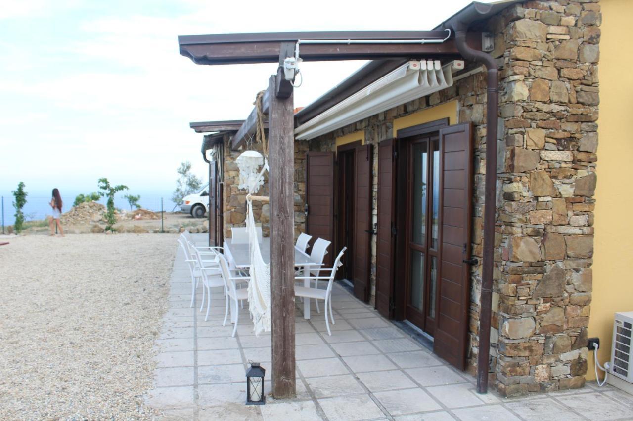 Villa Clicla - Pool, Sea,Hommock Swing And Laziness Imperia Buitenkant foto